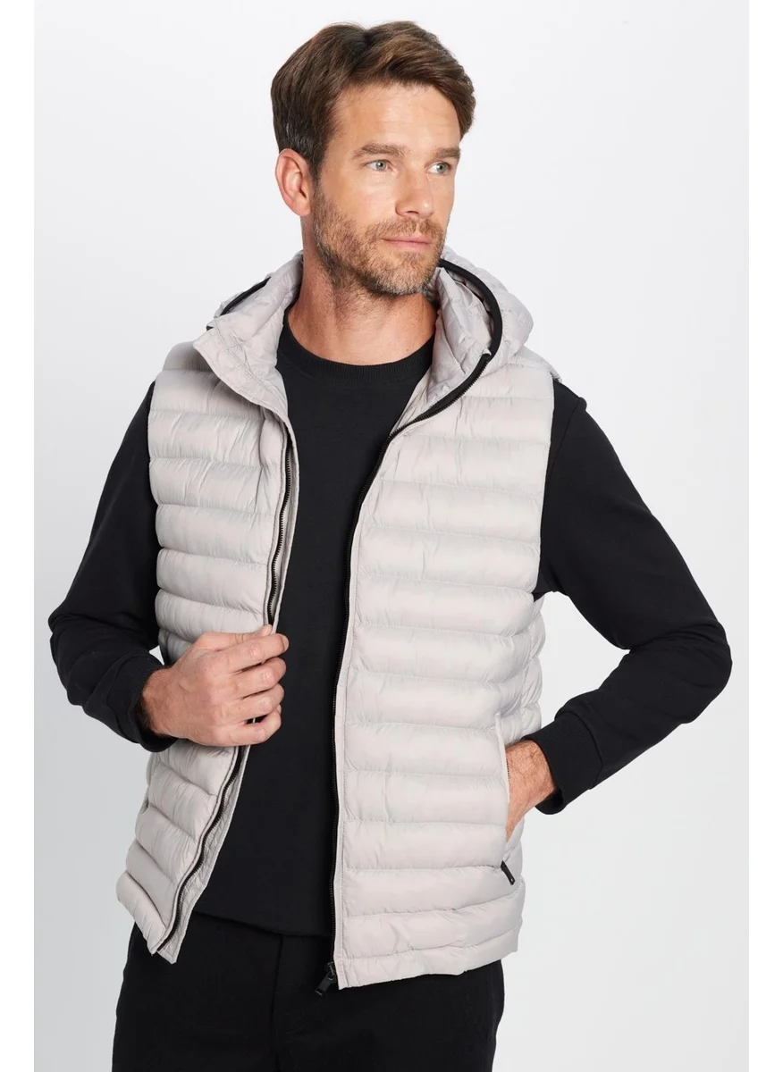 Tudors Men's Slim Fit Slim Fit Lined Windproof Pocket Stone Color Detachable Hooded Puffer Vest