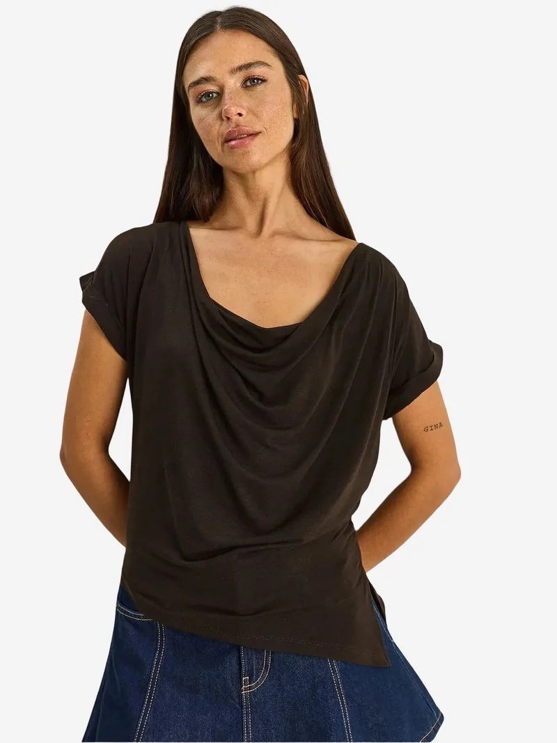 بيانكو لوتشي LUCCI Cowl Neck Drape Blouse