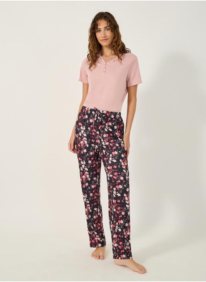 Styli - Solid Button Placket T-Shirt and Floral Print Pyjama Pants Set - Image 1