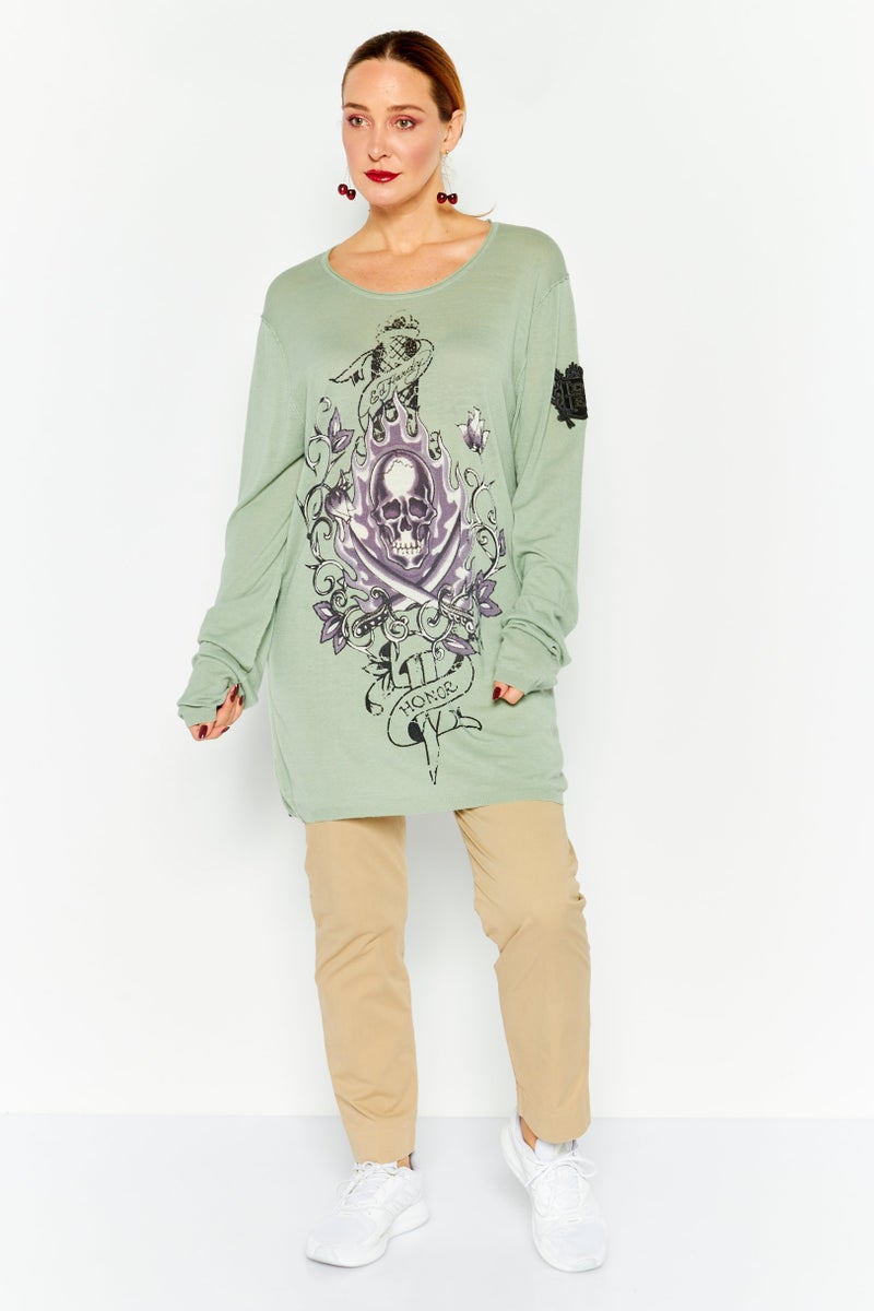 Ed Hardy بلوزة نسائية بياقة دائرية بأكمام طويلة بشعار العلامة التجارية، أخضر - Image 2