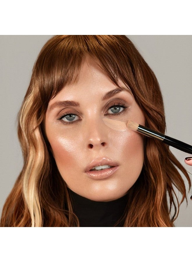 Le Metier De Beaute MĒTIER® Concealer Brush, Vegan Fibers - Image 4