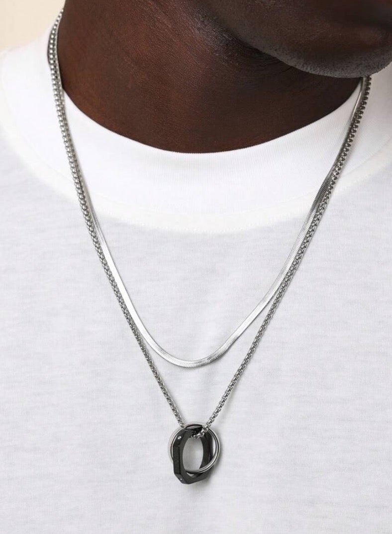 JewelryLand Elegant Stainless Steel Necklace For Men - Image 3