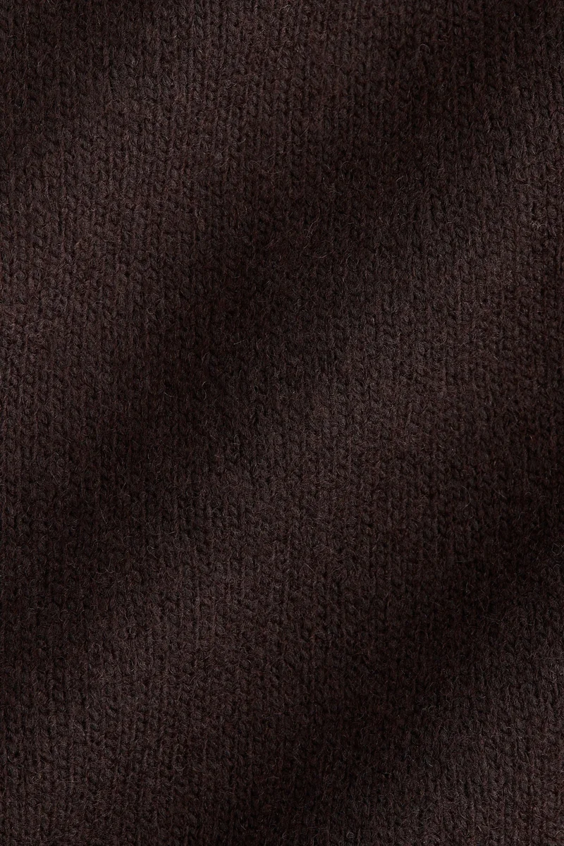 H&M MAMA Flared knitted skirt