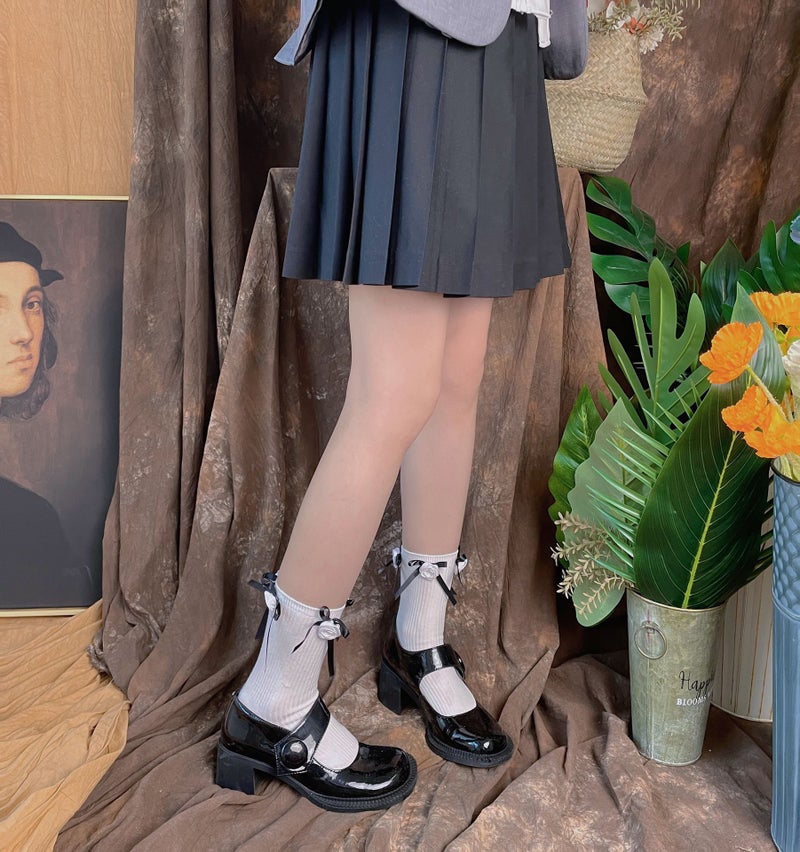 Japanese Lolita Sweet Retro Black and White Flower Bow Handmade Cotton Socks Threaded Pile Socks Children JK - Image 5