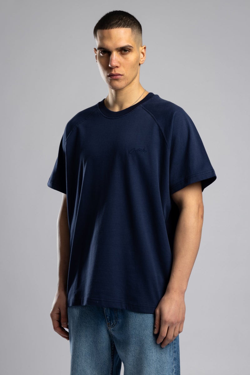 كاتش تيشيرت أساسي بأكمام راجلان مطرزة من Catch - Image 4