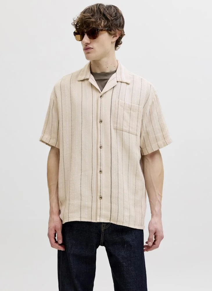 Casual Short Sleeve Shirt