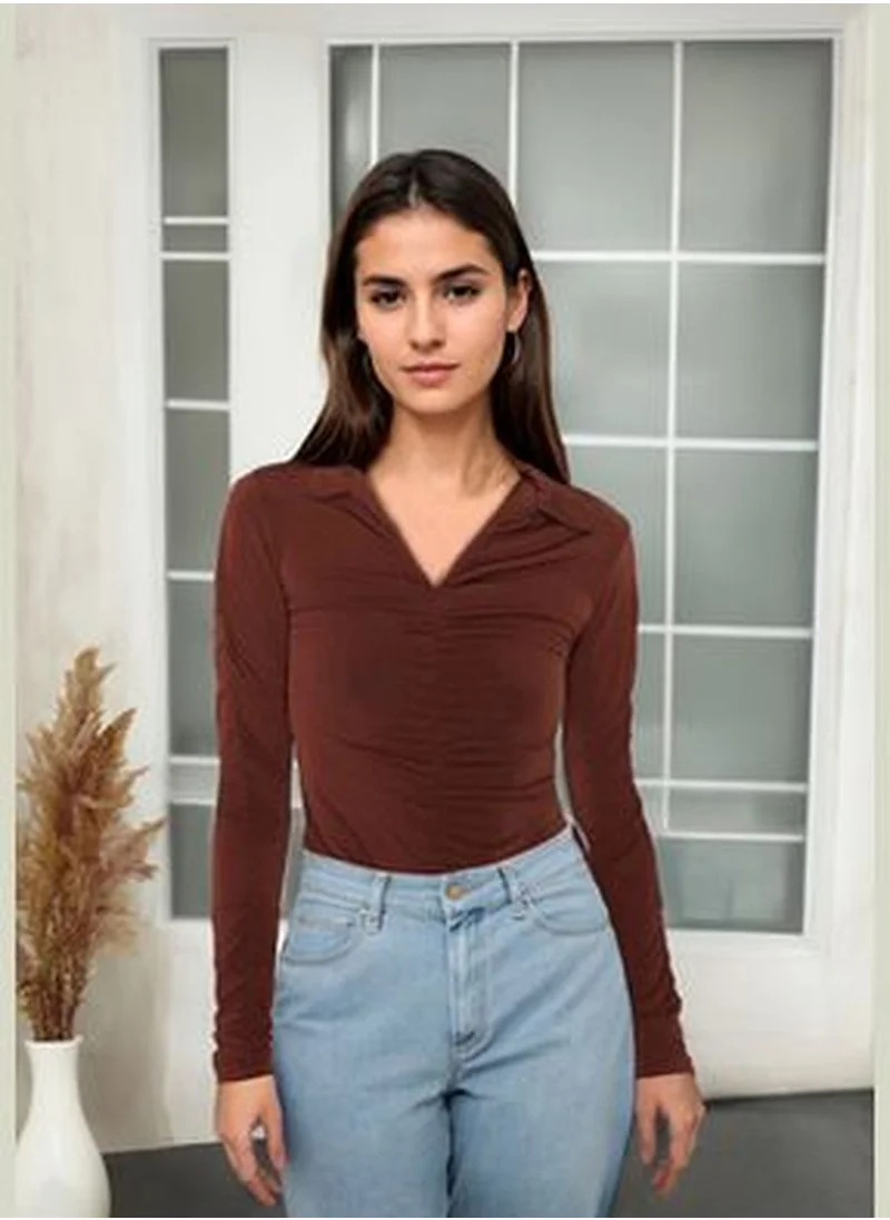 trendyol Brown Slim Pleated Polo Neck Stretchy Knitted Blouse TWOAW23BZ00249