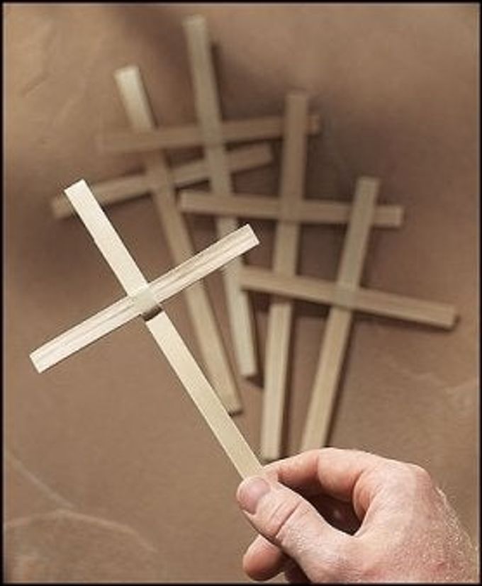 PALM HANGING WALL CROSS MADE FROM PALMS CHRISTIAN CATHOLIC 8 INCH TALL CRUCIFIX