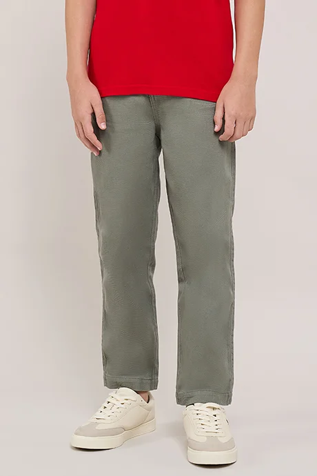 أر أند بي Solid Straight Fit Pants With Drawstring Waist