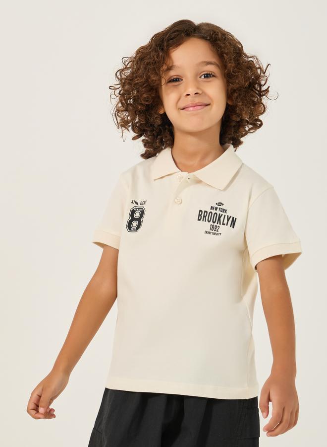 ستايلي تيشيرت بولو بطبعة شعار ومقاس عادي - Image 1