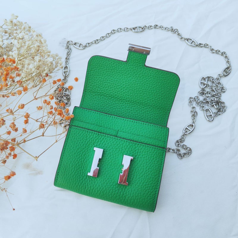 Top Layer Cowhide Short Womens Wallet 2025 New Fashion Genuine Leather Wallet Multifunctional Shoulder Crossbody Handbag green with chain