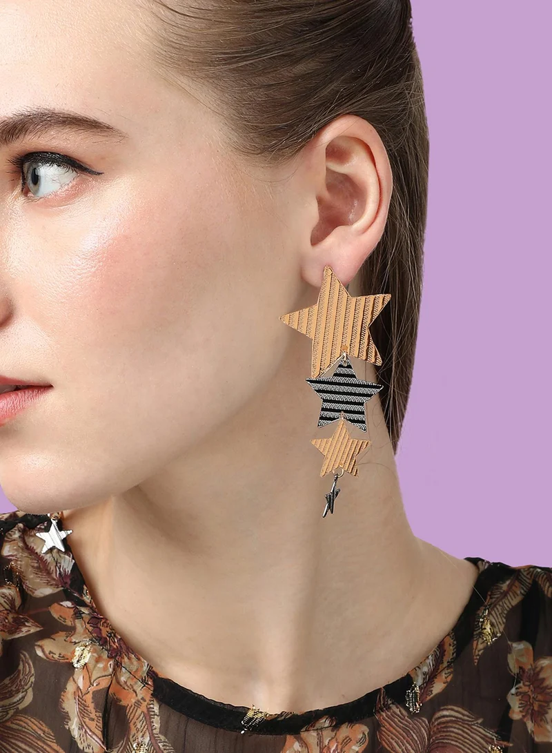 SOHI Casual Artificial Drop Earring Jewellery