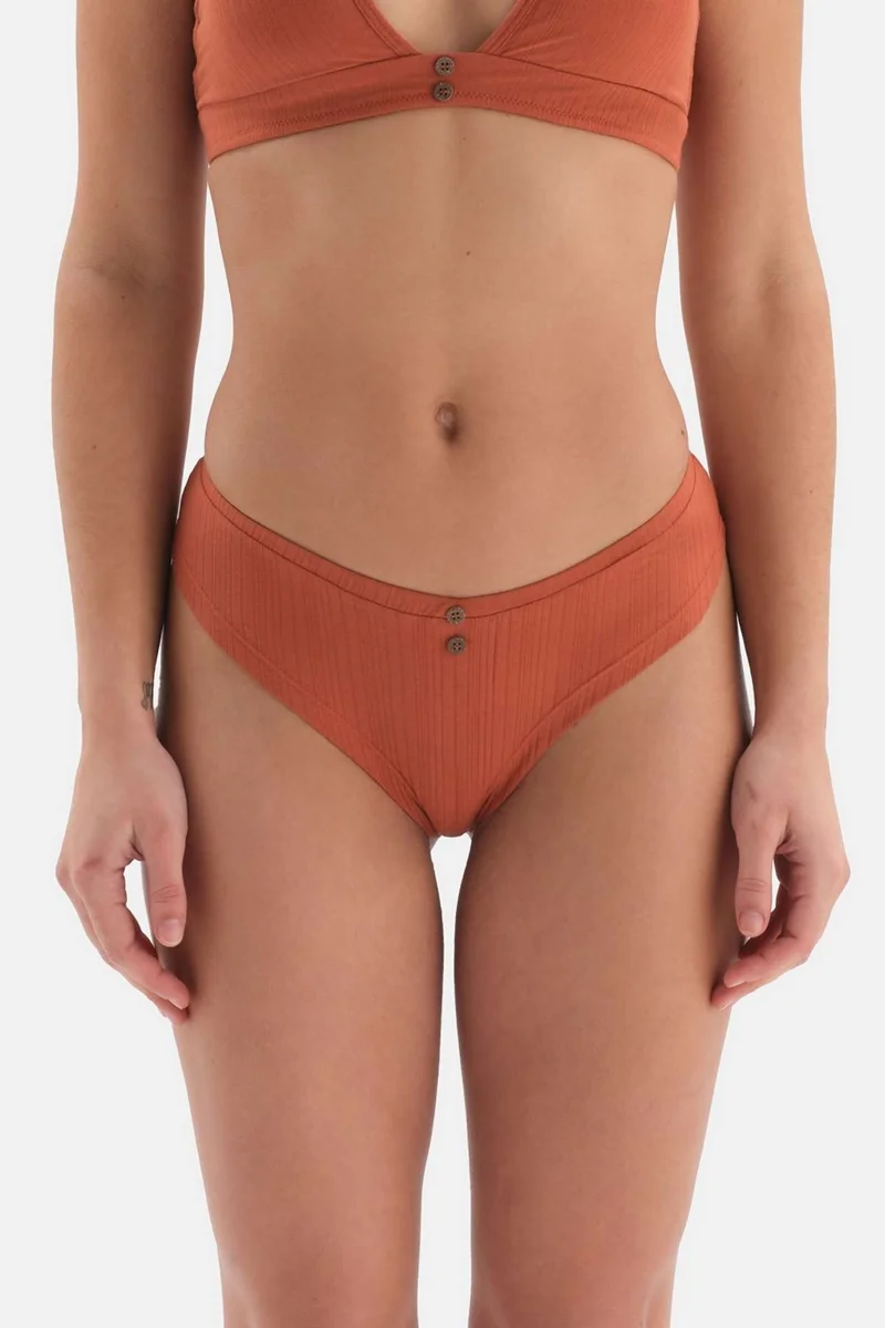 داجي Terracota Button Detailed Ribbed Brazilian
