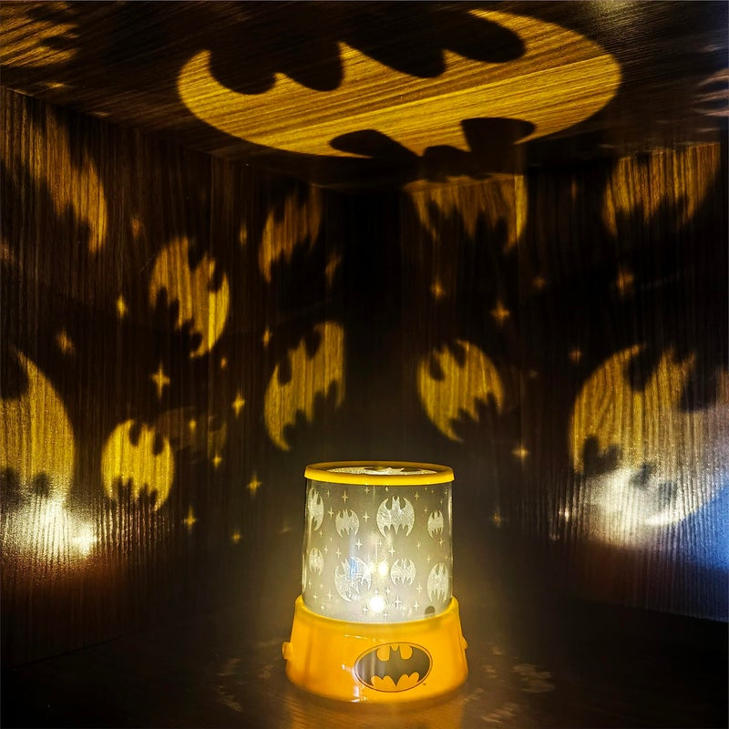 Idea Nuova Batman Color Changing Kids Lamp and Nightlight,LED Projection Light for Bedroom DÃ©cor, Superhero Night Lamp for Boys & Girls - Image 4