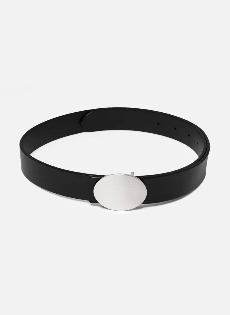 ليتشي حزام عريض بإبزيم بيضاوي الشكل