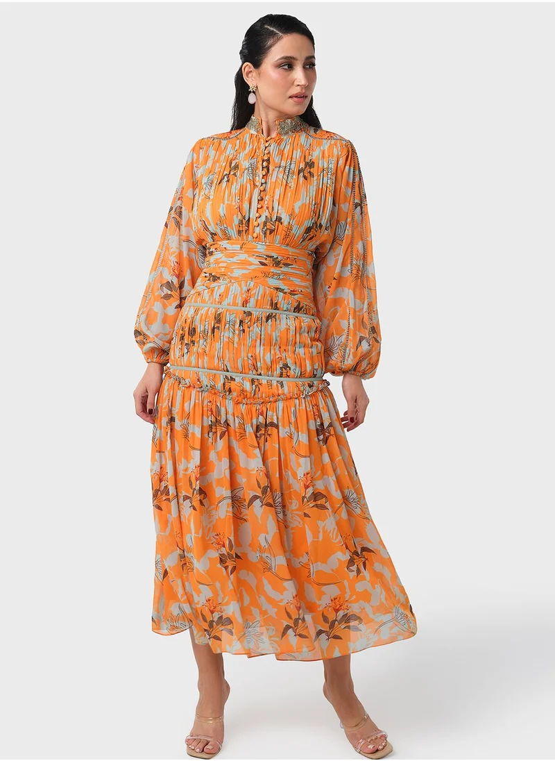 Threadz by Ajooni Ruched Waist Printed Dress