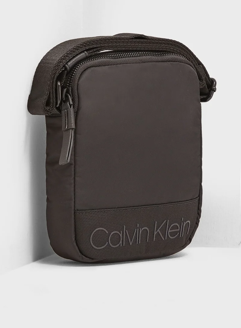 CALVIN KLEIN Shadow Mini Reporter Bag