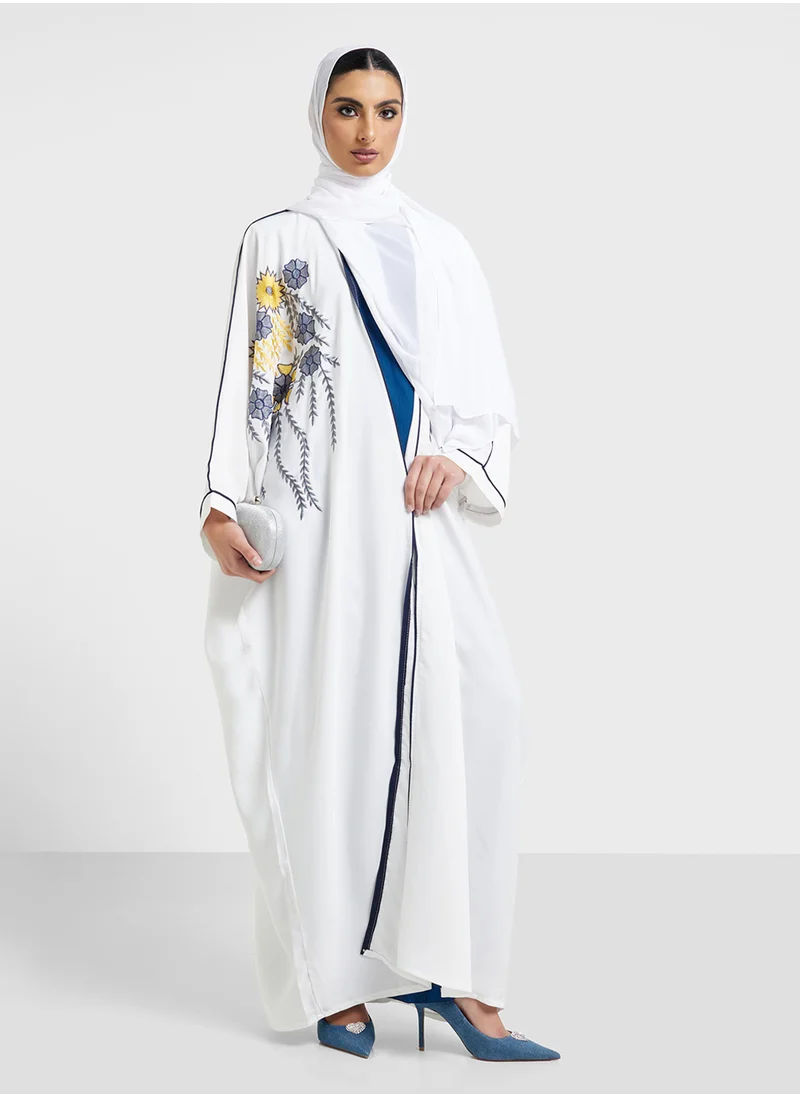 خزانة Embroidered Abaya With Sheila