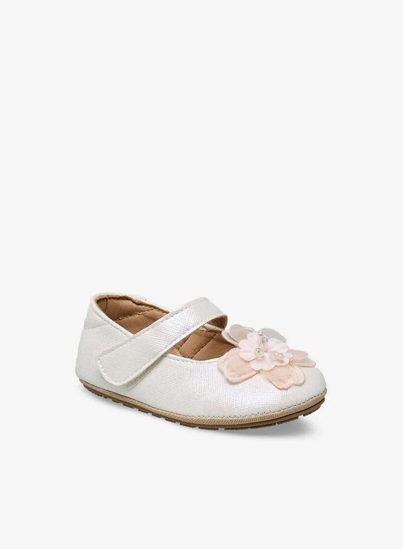 Barefeet Booties With Hook And Loop Closure