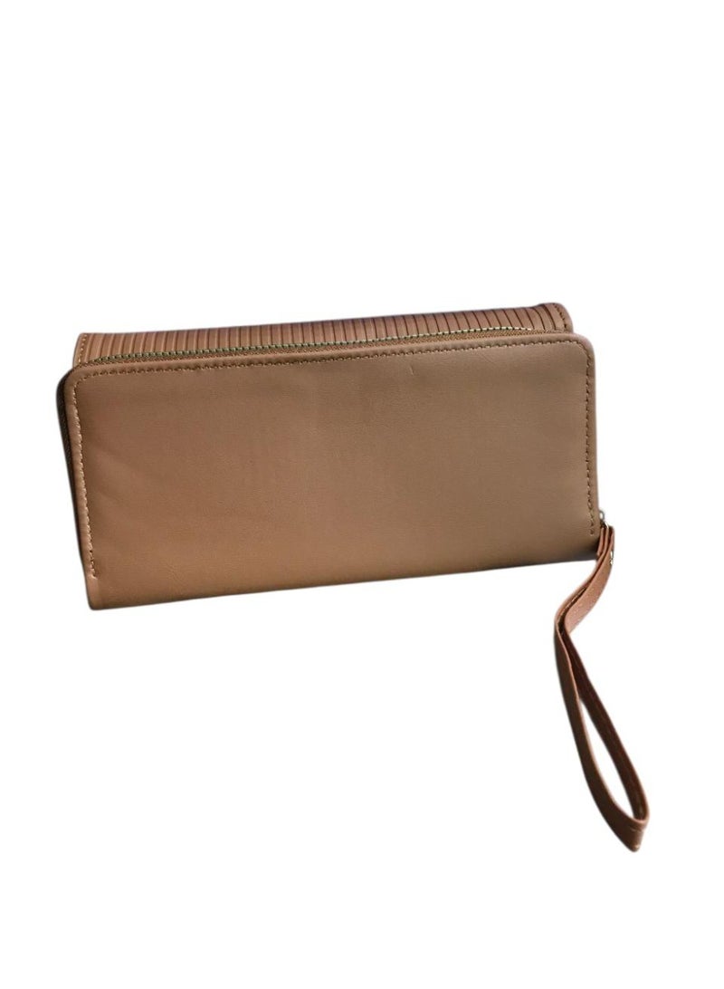 محفظة نسائية كبيرة شيك بتصميم أنيق بسوستة واحدة – متعددة الجيوب مع حافظة كروت واسعة، عملية للاستخدام اليومي والمناسبات - Image 3