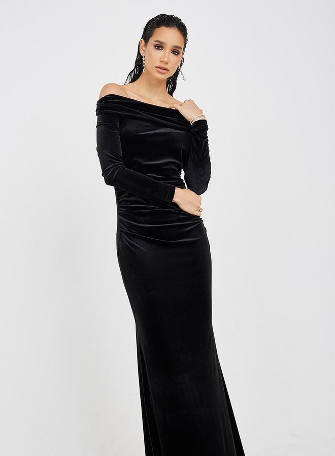 Styli Velvet Evening Dress  - Image 2