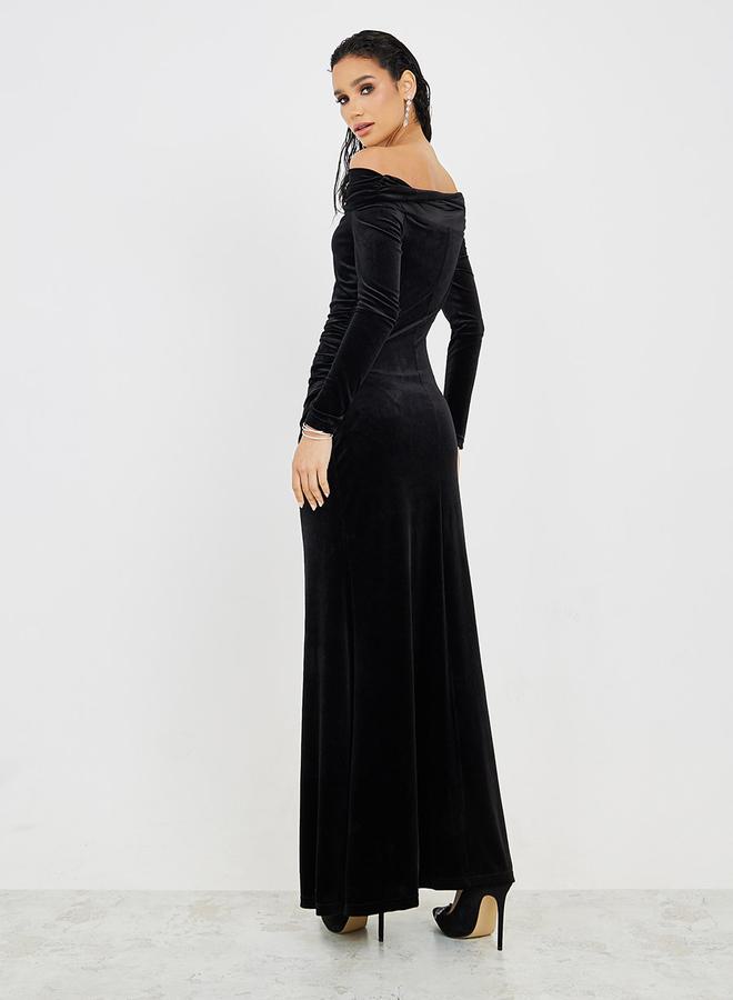 Styli Velvet Evening Dress  - Image 4