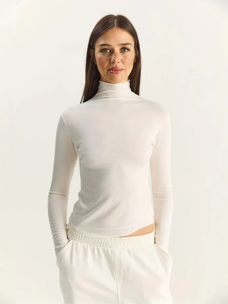 Bianco Lucci LUCCI Basic Half Turtleneck Blouse