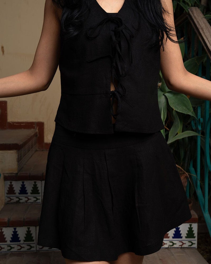 In Your Shoe Black Linen Skirt - Image 2