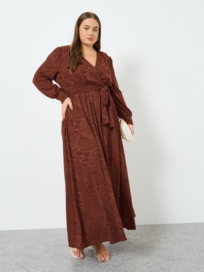 Styli Plus Belted Jacquard Knit A-Line Maxi Dress - Image 1