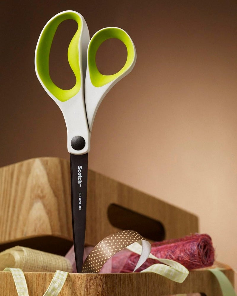 Scotch Precision Ultra Edge Titanium Scissors - 8 Inch (20cm) for Fabric, Crafts, and Photos, 1 scissors/pack - Image 3