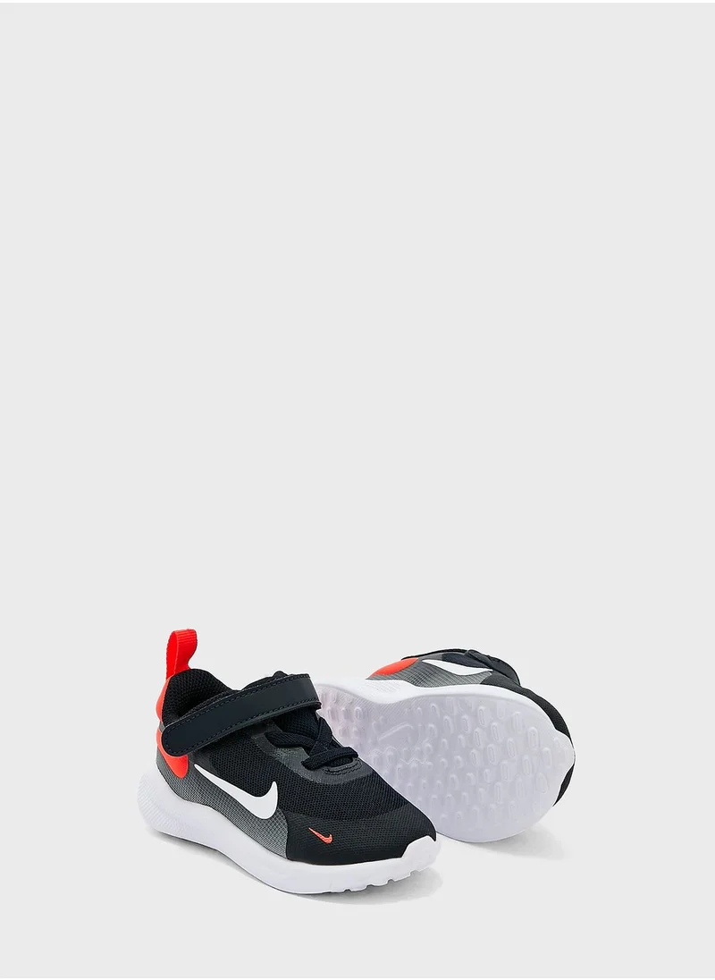 Nike Infant Revolution 7
