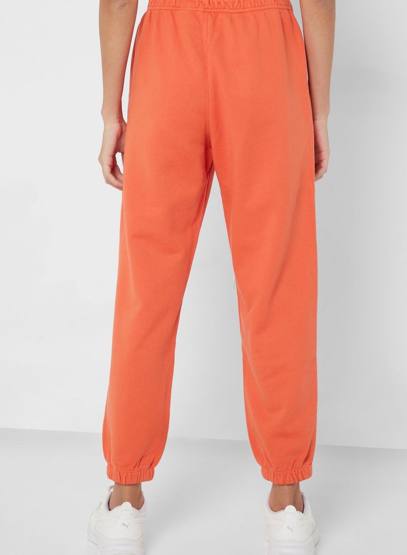 Levi's High Waist Joggers  - Image 2