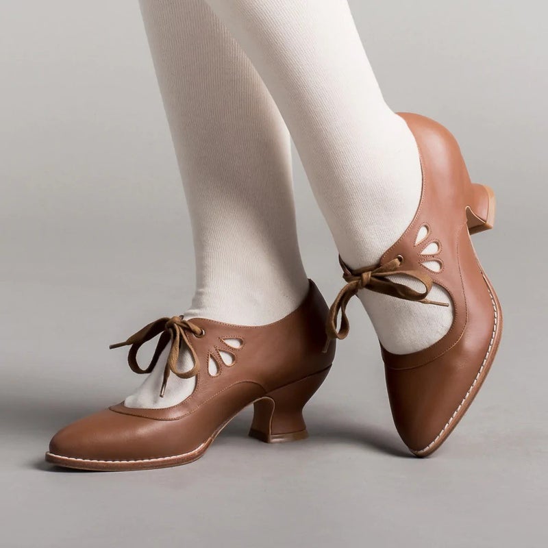 Independent Station 2024 Spring New Hollow High-heeled Lace-up plus size Women's Casual Shoes - Image 2