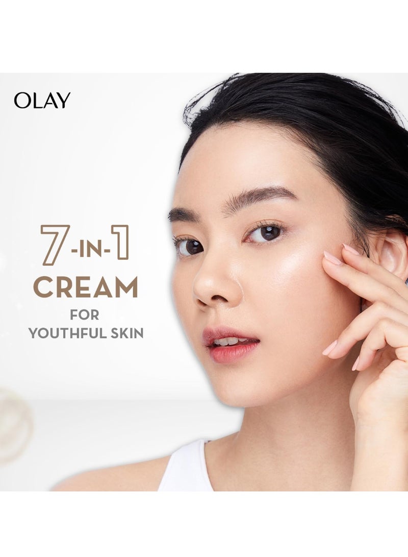 كريم أولاي توتال إفيكتس النهاري | مع فيتامين ب5، النياسيناميد، الشاي الأخضر، عامل حماية من الشمس 15 | يحارب 7 علامات للشيخوخة لبشرة متوهجة ورطبة وأكثر شبابًا مع حماية من الأشعة فوق البنفسجية | مناسب للبشرة العادية والجافة والدهنية والمختلطة | 50 جم - Image 2