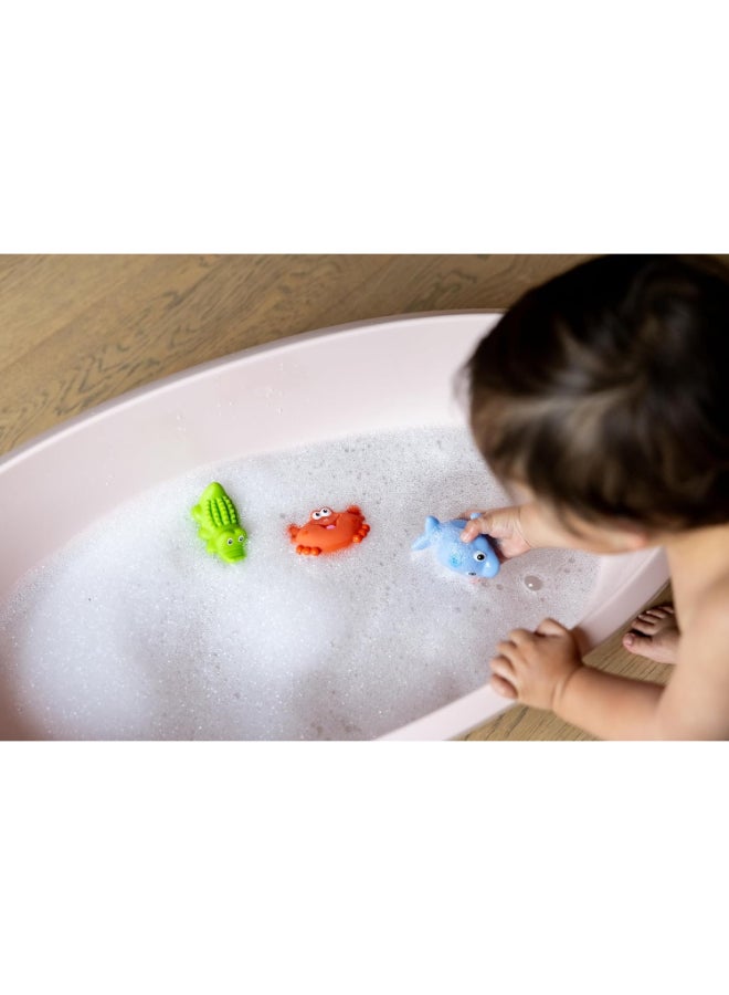 Nuby Sea Squirters Bath Toys, 3-Pack, Squeeze and Squirt Water Toys for Bath Time Play, Sensory Development and Water Fun, Assorted - Image 5