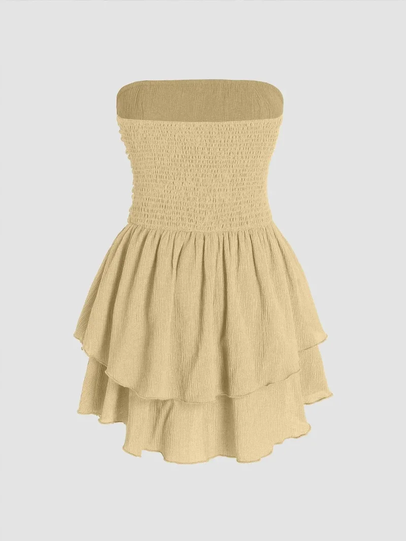 زوبعة فستان قصير مكشكش بدون حمالات بنقوش بارزة