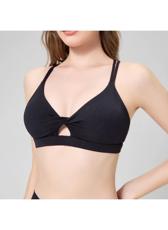 أﻣورﻛس حمالة صدر رياضية نسائية من AMORXE، بتصميم أمامي ملتف، وأشرطة ظهر متقاطعة، مصنوعة من قماش مطاطي يسمح بالتهوية، مناسبة للتمارين الرياضية والجري والتدريب، مقاس كبير أسود