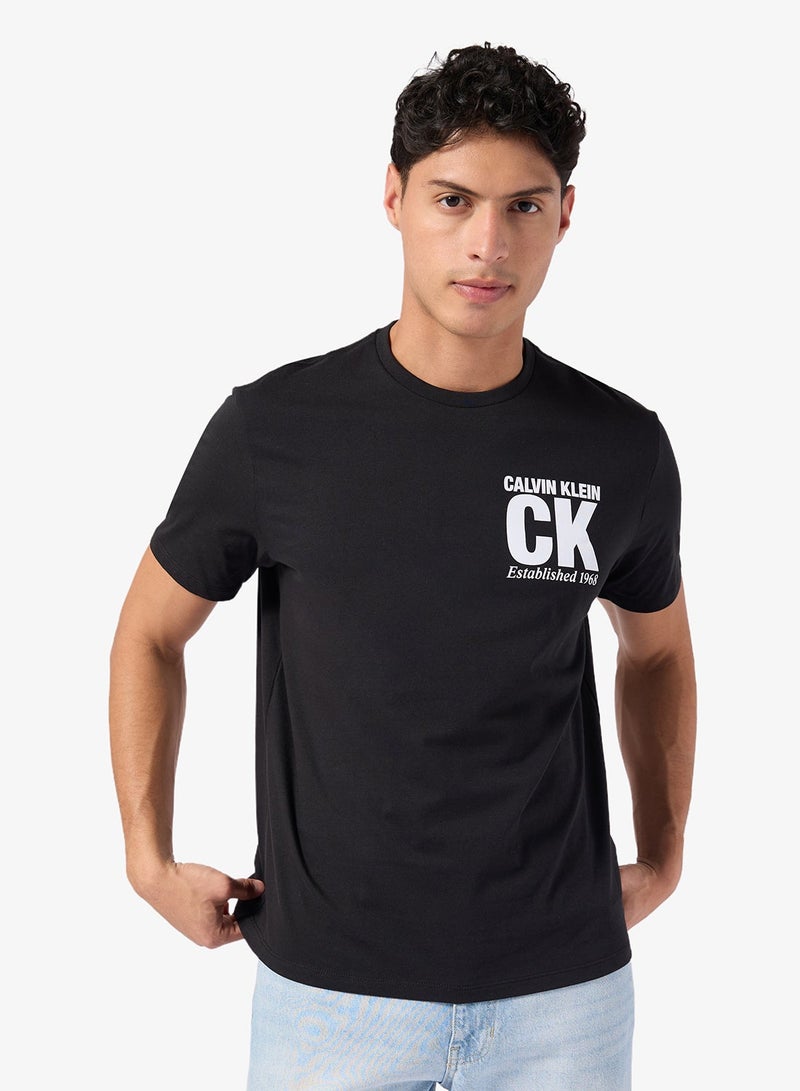 CALVIN KLEIN Graphic Crew Neck T-Shirt - Image 1