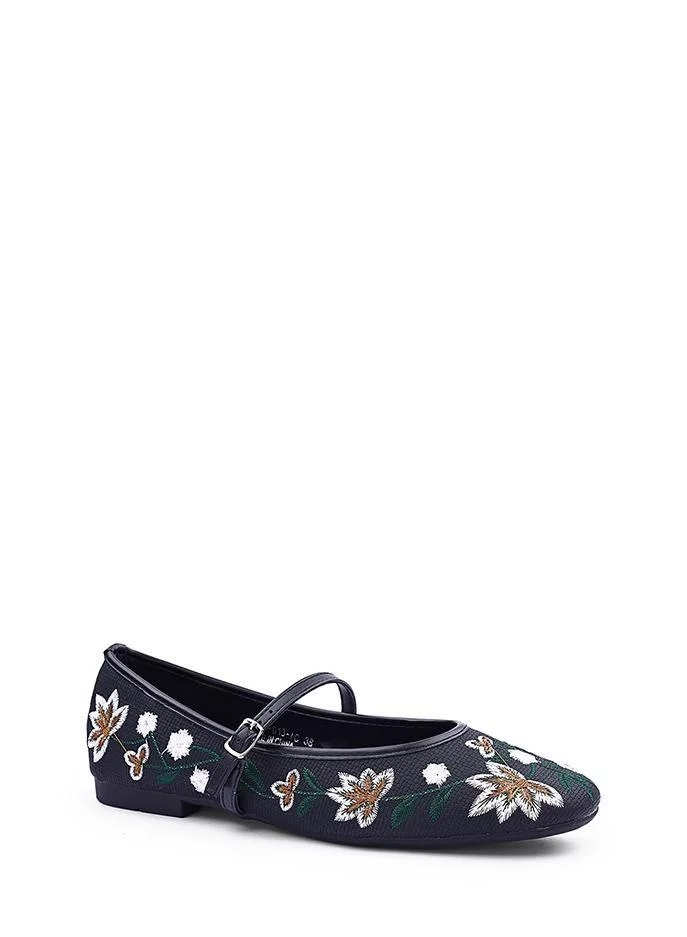 IconStyle Womens Mesh Embroidered Floral Ballerina Pumps