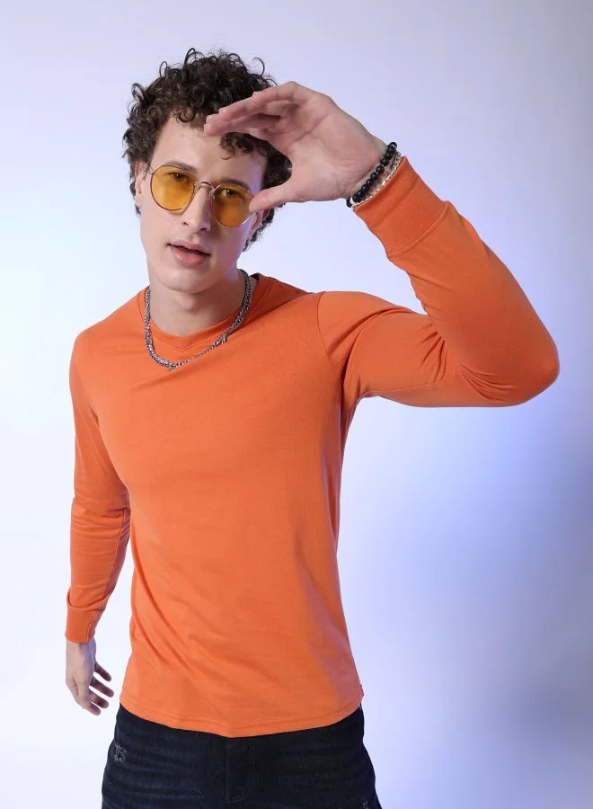 شركة المرآب الهندية Men Slim Fit Solid V-Neck Tshirt