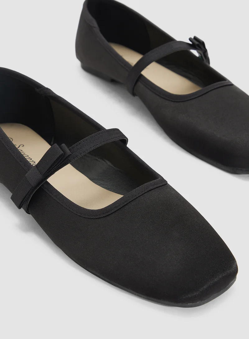 Savannah Collection Classic Mary Jane Ballerina