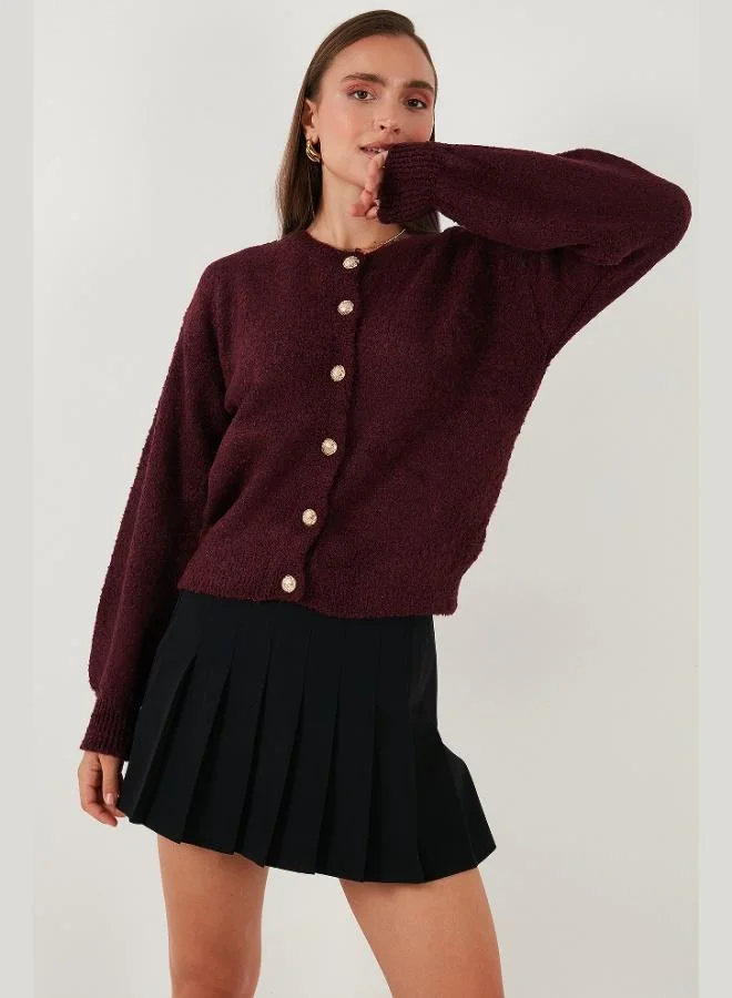 ليلا كارديجان ليلا النسائي بقصة عادية وياقة دائرية وملمس ناعم