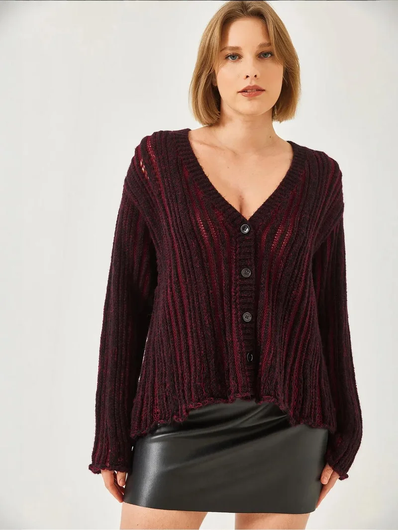 بيانكو لوتشي كارديجان محبوك مضلع مخطط بياقة على شكل حرف