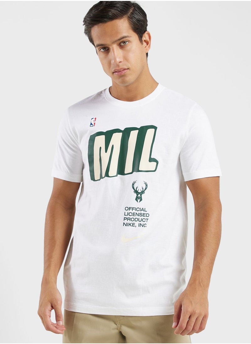 Nike - Milwaukee Bucks Essential Block T-Shirt - Image 1