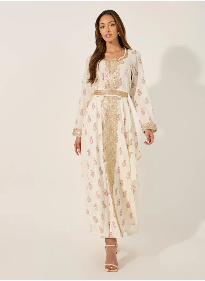 ستايلي Printed Round Neck Lace Insert Belted Kaftan