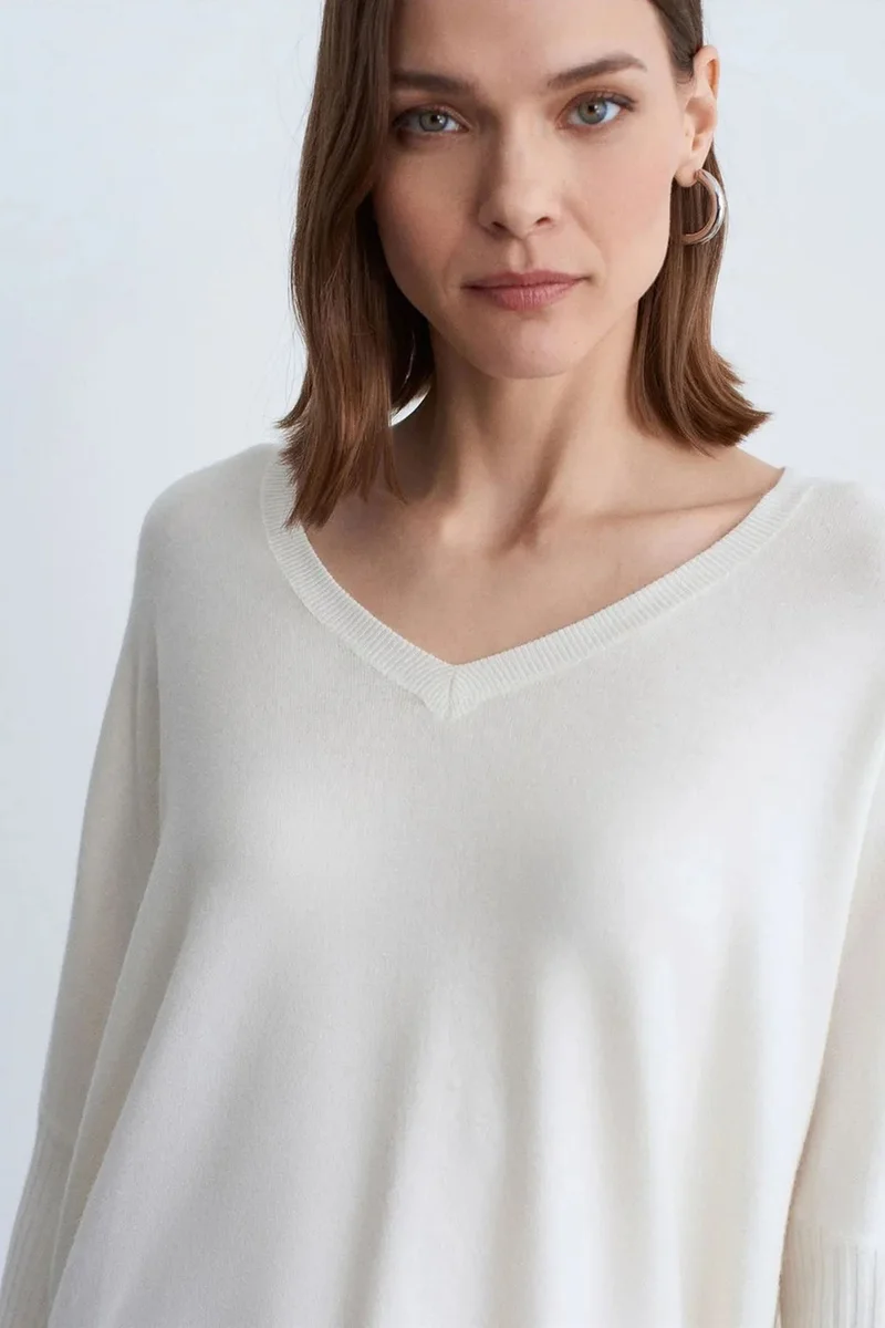 Dilvin Ivory Natural DILVIN Women's V-neck Ribbed Knit Sweater for Women | Best Price UAE