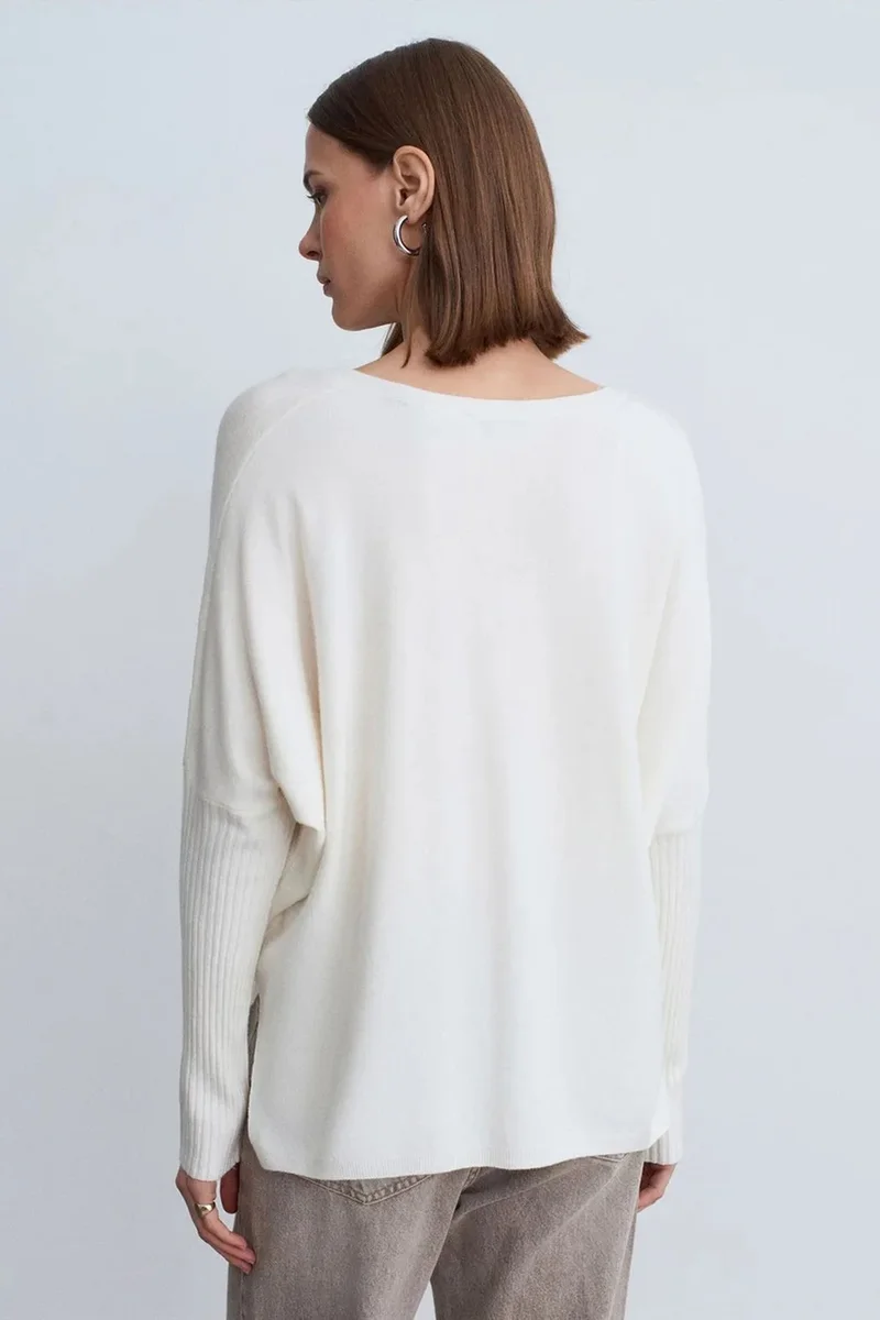 Dilvin Ivory Natural DILVIN Women's V-neck Ribbed Knit Sweater for Women | Best Price UAE