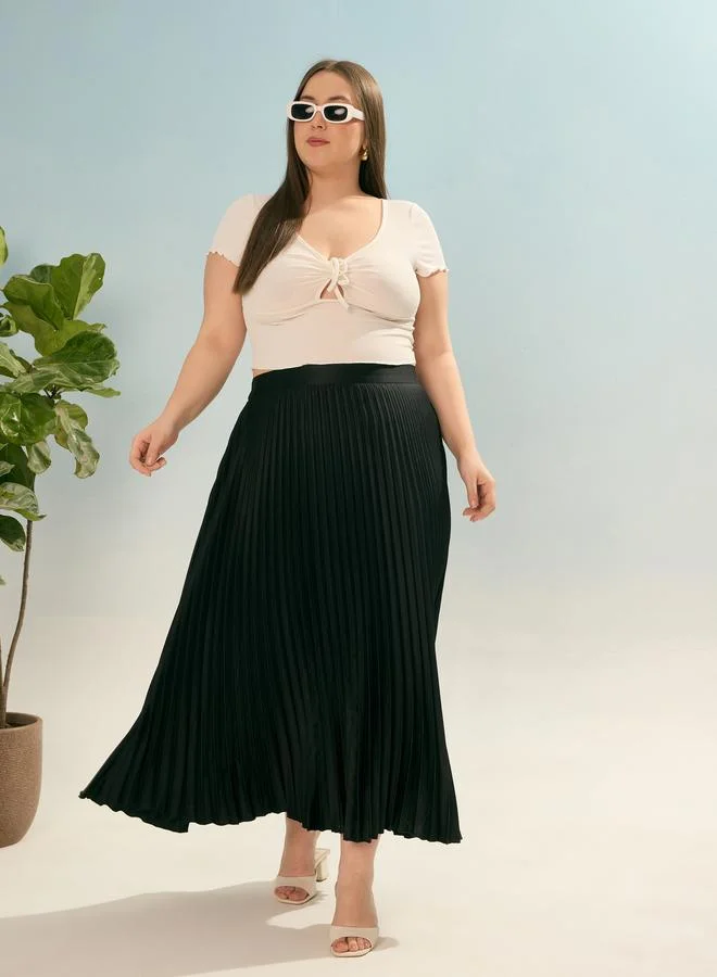 SASSAFRAS Sassafras Plus Black Accordion Pleated Skirt