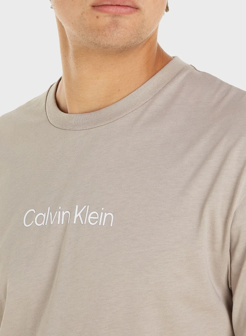 CALVIN KLEIN Logo Crew Neck T-Shirt