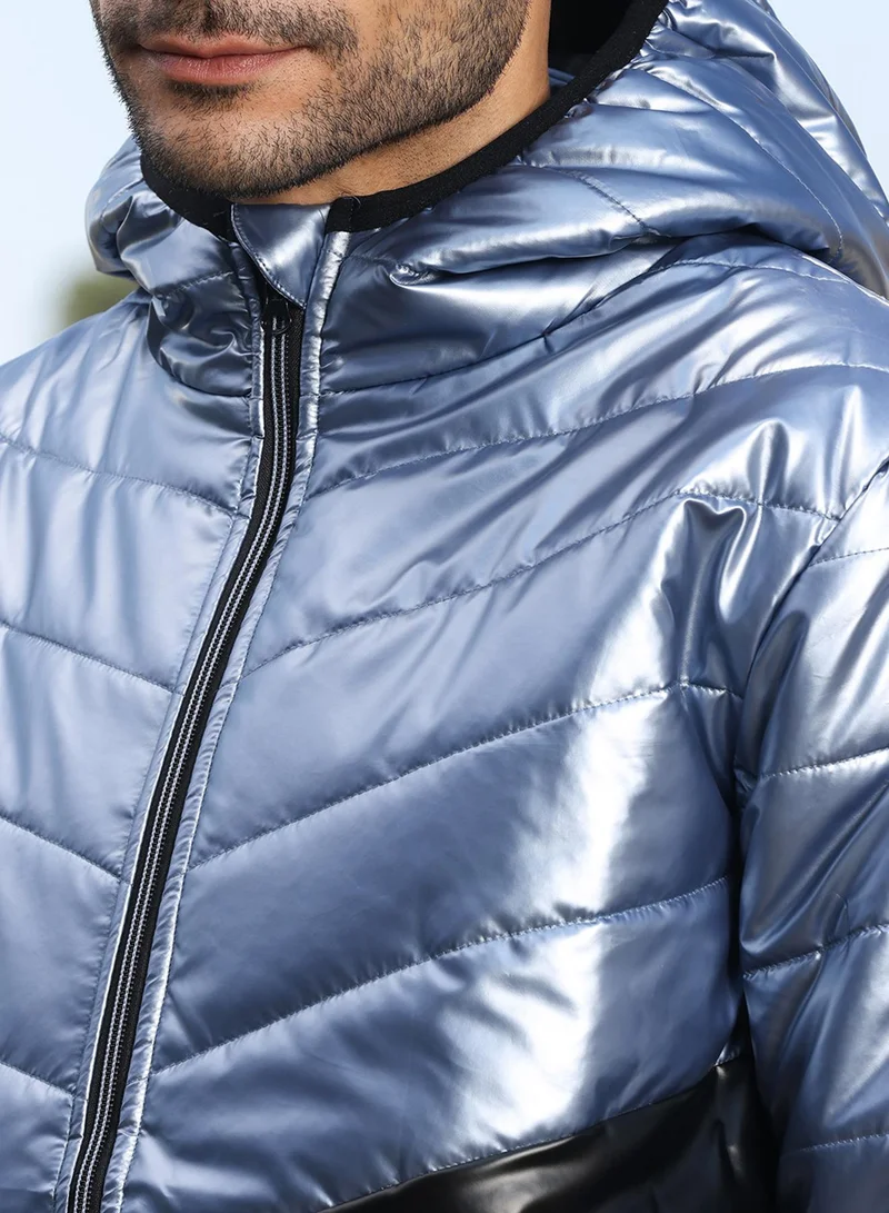 كامبوس سوترا Men's Electric Blue & Carbon Black Metallic Quilted Puffer Jacket